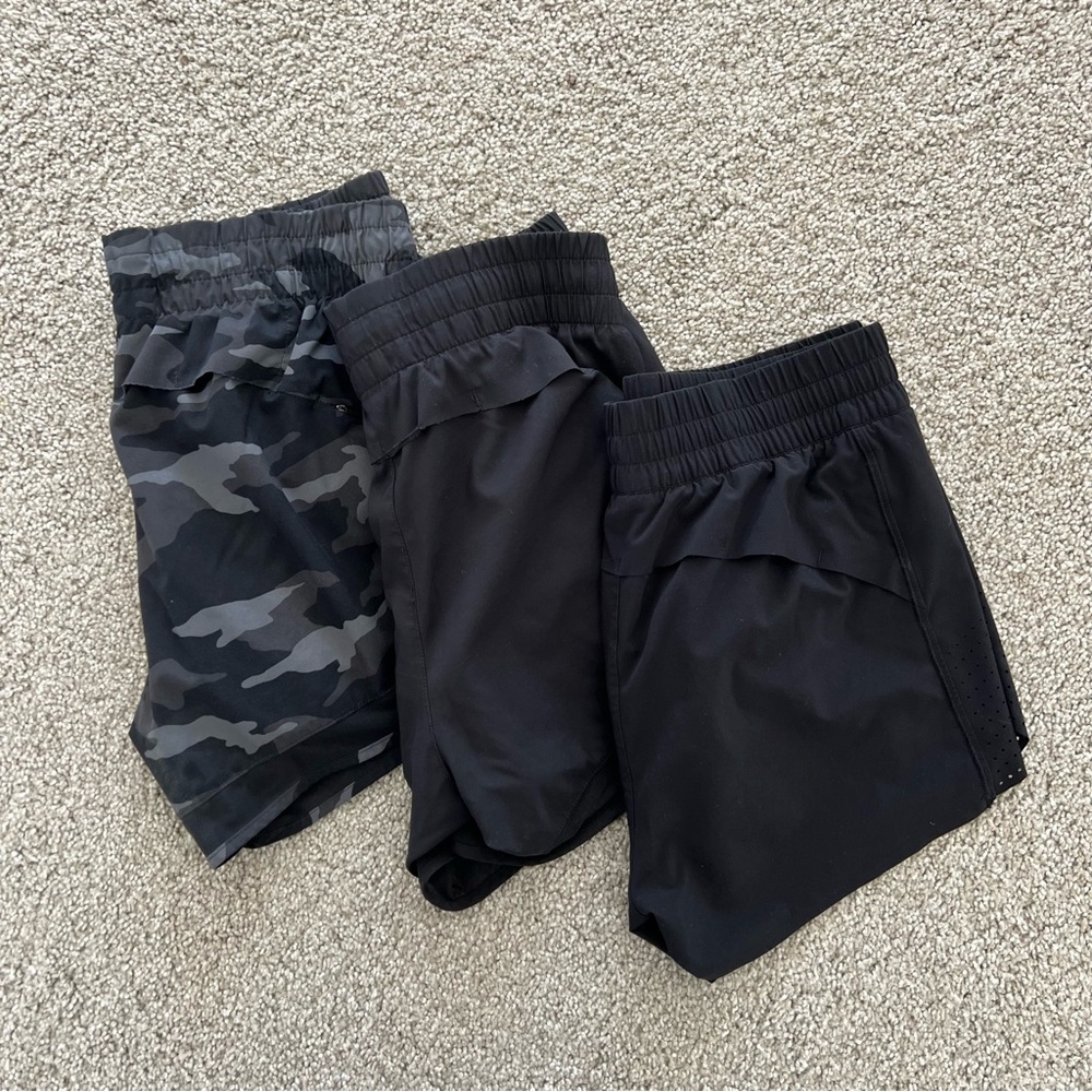 Athleta Black and Camo Athletic Shorts. Women’s XS running shorts lot